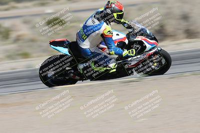 media/Jan-15-2026-Racers Edge (Thu) [[dfebeb70ab]]/2-A Group/Session 3 (Turn 15 Inside Pans)/